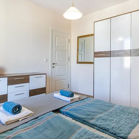 The Captain Be My Guests! By Rv Varna