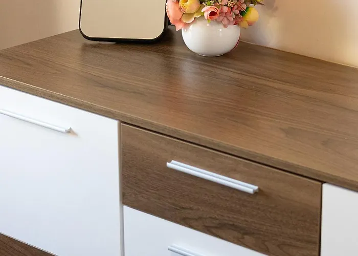 The Captain Be My Guests! By Rv شقة *